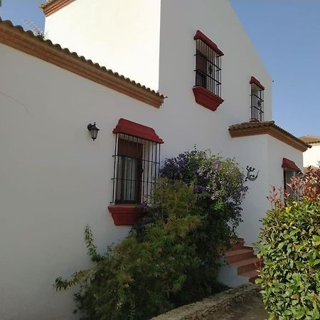 Agradable Casa Con Piscina En La Serrania. أرياتي المظهر الخارجي الصورة