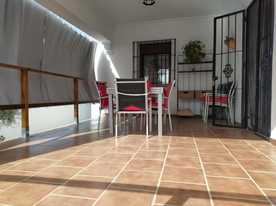 Agradable Casa Con Piscina En La Serrania. أرياتي المظهر الخارجي الصورة